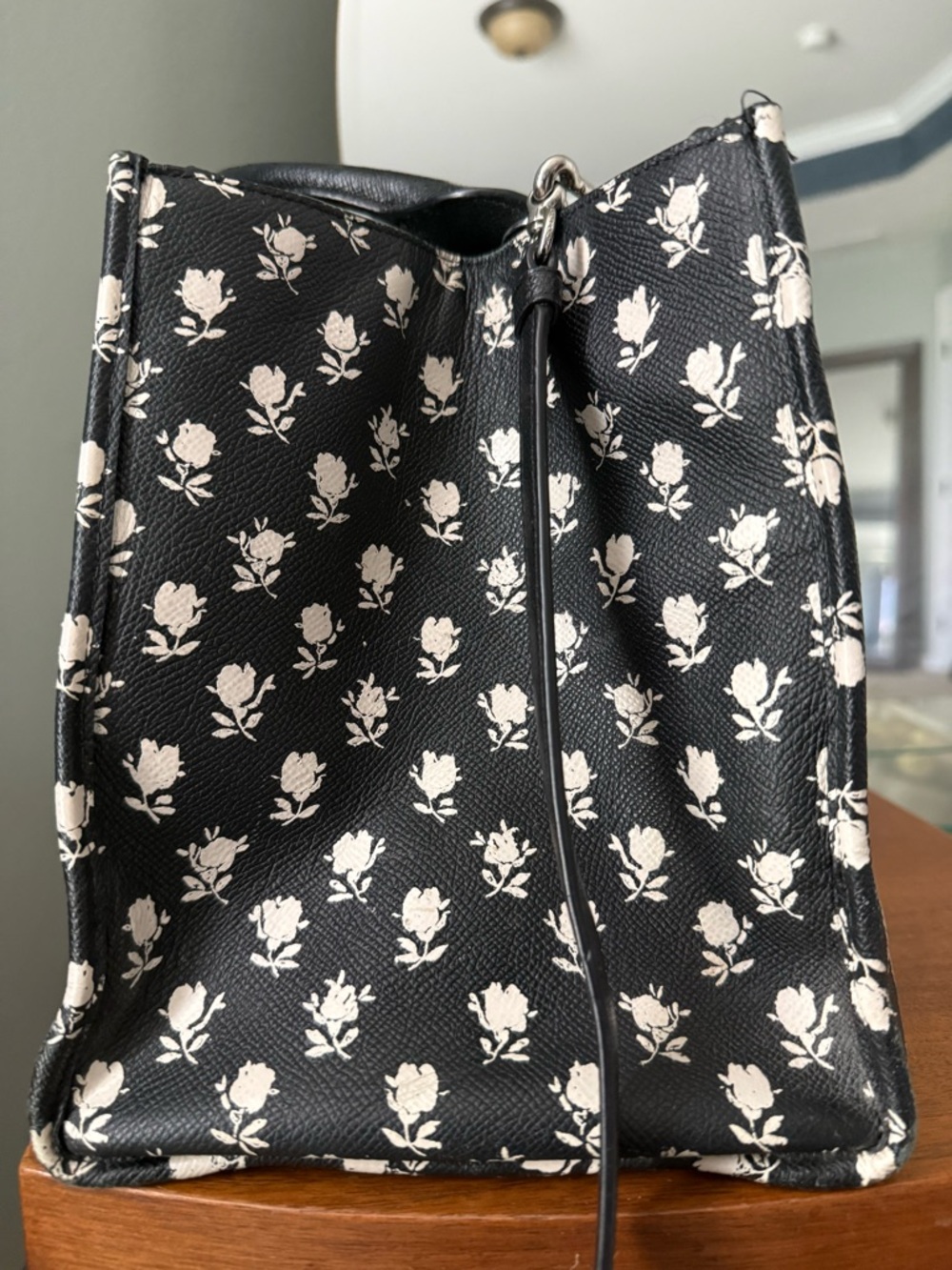 Coach Black and White Floral Print Tote - Picture 4 of 12